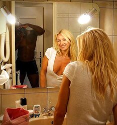 BIG BLACK COCK Wife (kinda cucky)
