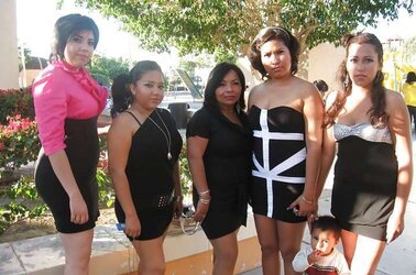 Beautiful mexicana madurita en pantimedias