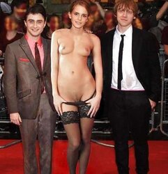 Fakes Emma Watson