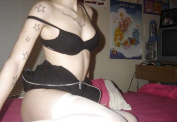 Fledgling Woman Set
