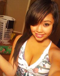 ASIAN PICTURES FEMMES - NO PORN