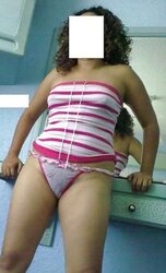 Latina mature demonstrating off her donk and thong