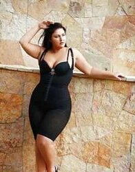 Plus size models viktoria manas and juliya lavrova