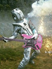 THE CYBERMEN
