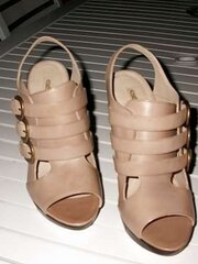 Von Monika die High High-Heeled Shoes