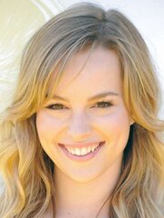 Bridgit mendler