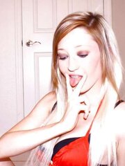 Super-Steamy Dolls Mingle