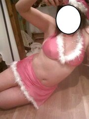 Tribute her!