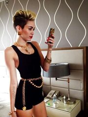 Miley Wonderful Super-Bitch
