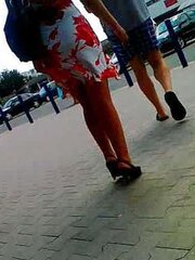 Upskirts-Honies