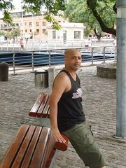 Busco sexo con maduros y osos