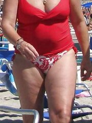 Voyeur mature