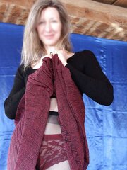 Annabel - unclothing at home
