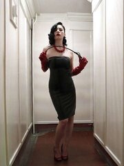 Dominatrix 1!