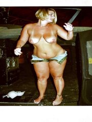 PLUMPER Polaroids