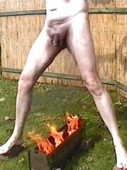 Masculine gimp: labour and torment by fire
