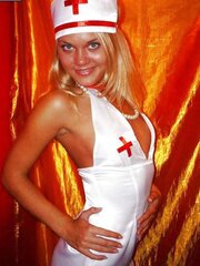 RUSSIAN DEEP THROATING PLATINUM-BLONDE