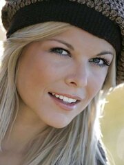 Tina Kaiser super-sexy 9liveTV Presenter