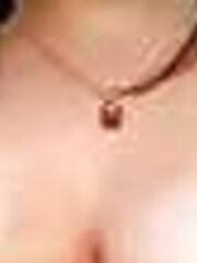 Grosse pute aux gros seins