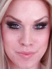 She-Male facials