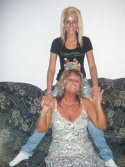 Bombshell Fbook femmes