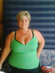 Thick breasted femmes