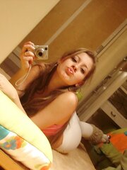 Melanie18 Steamy