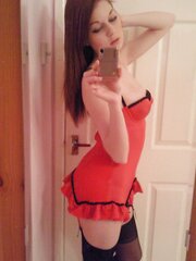 Ich in rot - Me in crimson