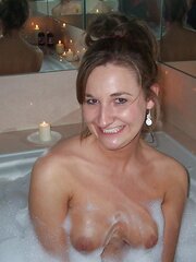 Duo having joy in the bathtub