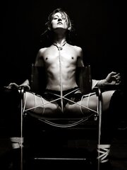 Take a Tabouret!