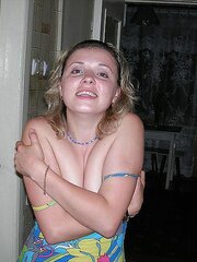 UBER-CUTE RUSSIAN WIFEY
