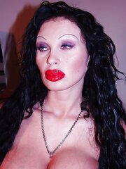 Lips made for gargling prick PLUMPER Mature
