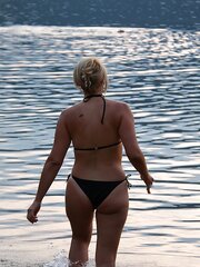 Super-Hot swimsuit arses
