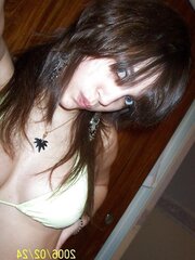 Username cuteglance at 2hotdamn