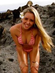 Youthfull Tiny Slit