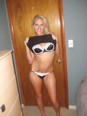Unclothe Taunt Part three (Work Outfit)