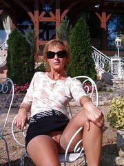 Mature wifey from Lille uncovered by cuckold spouse