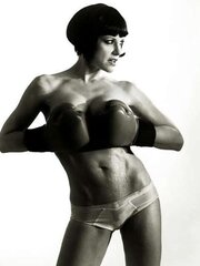Boxing with me ?